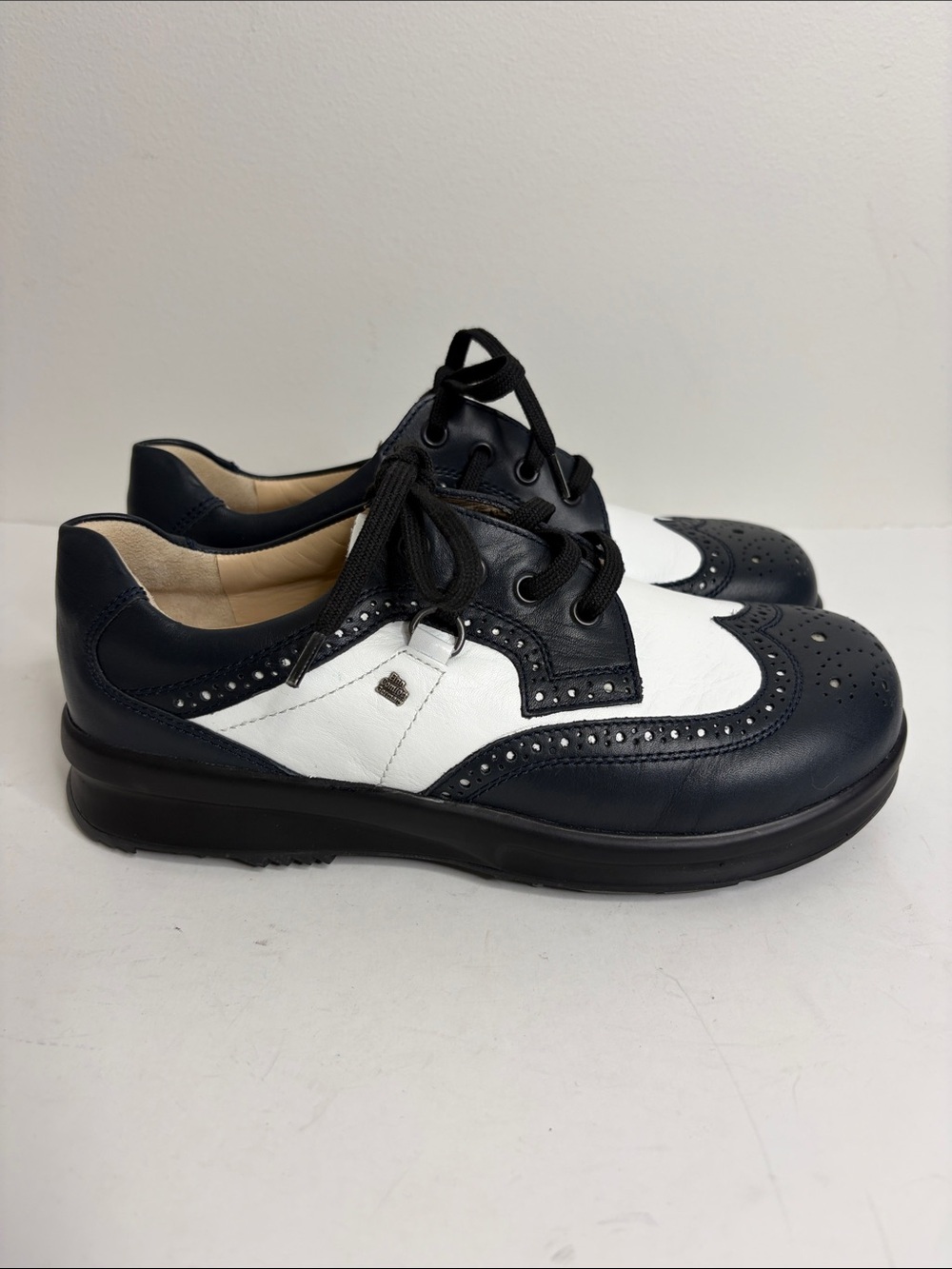 Finn Comfort Golf Shoes Womens UK 6 US 8.5 Black White Leather Brogue Saddle